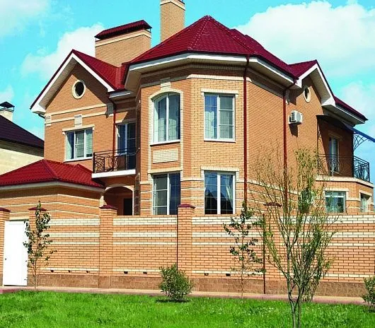 Кирпич керамический лицевой ЖКЗ соломенный гладкий 1 НФ в Тюмени