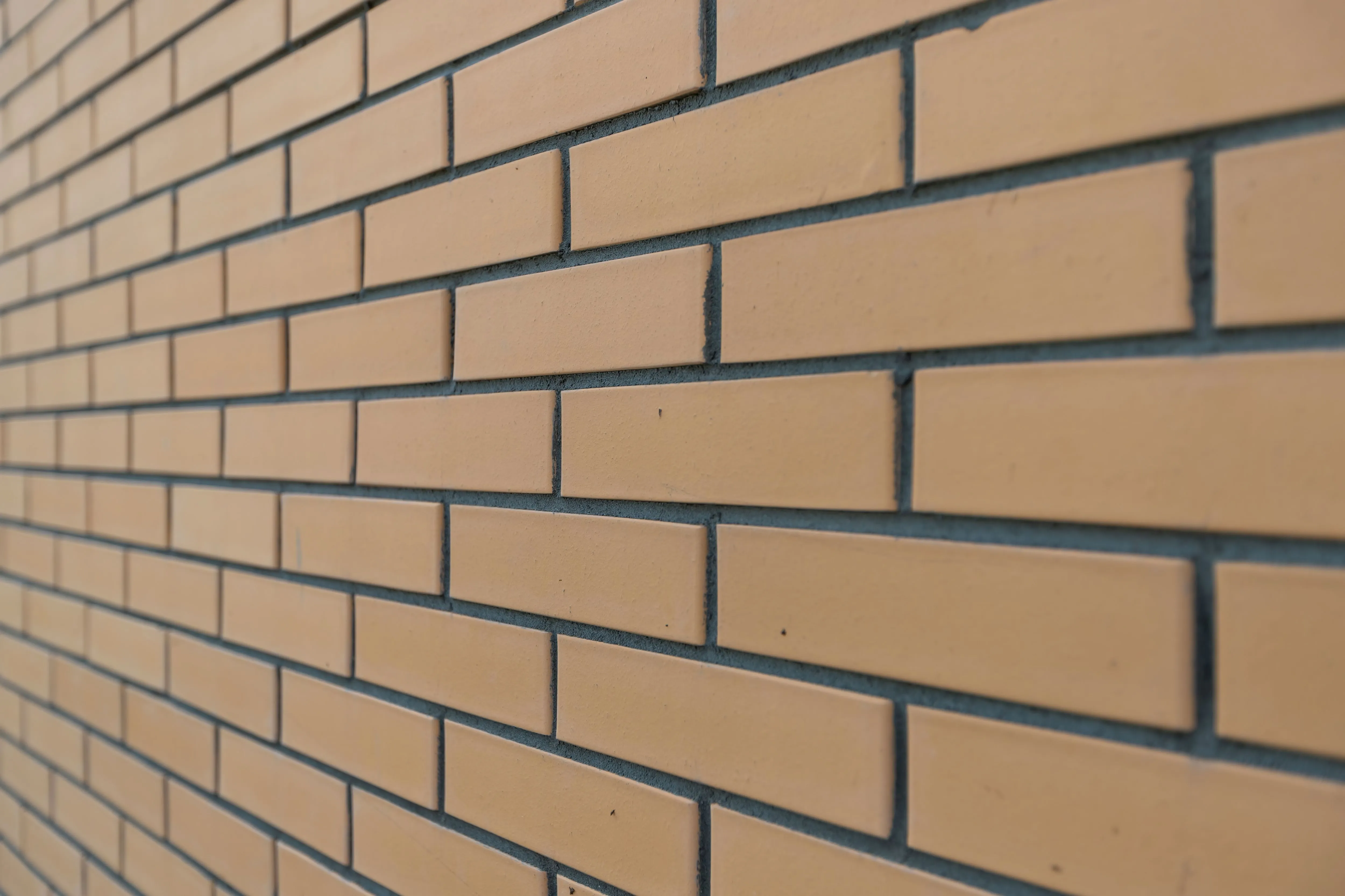 Кирпич керамический лицевой Ликолор соломенный гладкий 1 НФ – купить по низкой цене в Тюмени в интернет-магазине Стройснаб Кирпич керамический лицевой Ликолор соломенный гладкий 1 НФ в Тюмени