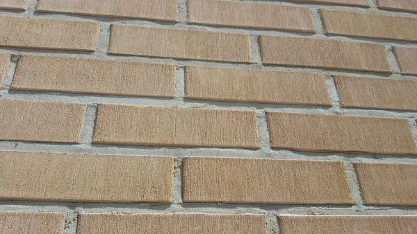 Кирпич керамический лицевой ЖКЗ слоновая кость бархат 1 НФ в Тюмени