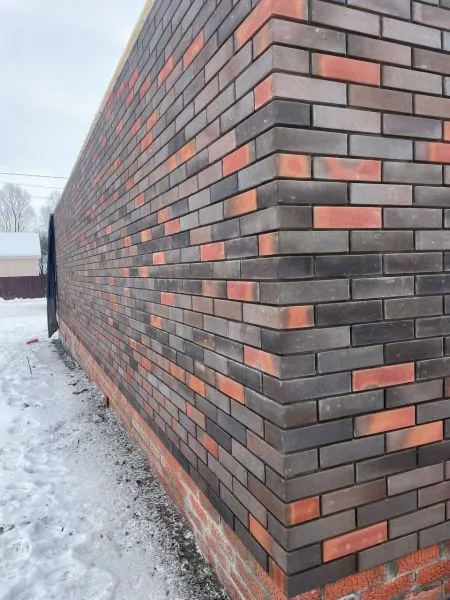 Кирпич керамический лицевой Ликолор Тайга Вулканы Древний огонь 0,7 НФ – купить по низкой цене в Тюмени в интернет-магазине Стройснаб Кирпич керамический лицевой Ликолор Тайга Вулканы Древний огонь 0,7 НФ в Тюмени