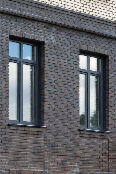 Кирпич керамический лицевой Ликолор дарт флеш гладкий 1 НФ – купить по низкой цене в Тюмени в интернет-магазине Стройснаб Кирпич керамический лицевой Ликолор дарт флеш гладкий 1 НФ в Тюмени