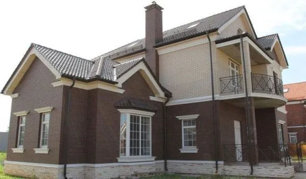 Кирпич керамический лицевой ЛСР темно-коричневый рустик 1 НФ – купить по низкой цене в Тюмени в интернет-магазине Стройснаб Кирпич керамический лицевой ЛСР темно-коричневый рустик 1 НФ в Тюмени