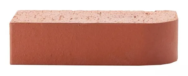 kirpich-liczevoj-poln-krasnyij-r-60-radiusnyij-rakurs-1-min