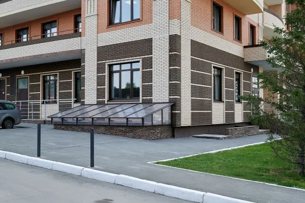 Ипподромская улица, 48 (36)