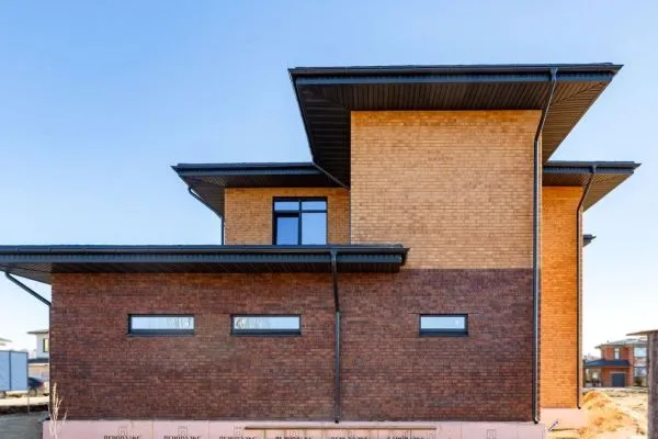 Кирпич керамический лицевой Ликолор Тайга морошка скала 0,7 НФ – купить по низкой цене в Тюмени в интернет-магазине Стройснаб Кирпич керамический лицевой Ликолор Тайга морошка скала 0,7 НФ в Тюмени