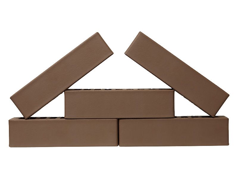 Кирпич керамический лицевой ОСМиБТ коричневый гладкий 0,7 НФ – купить по низкой цене в Тюмени в интернет-магазине Стройснаб Кирпич керамический лицевой ОСМиБТ коричневый гладкий 0,7 НФ в Тюмени