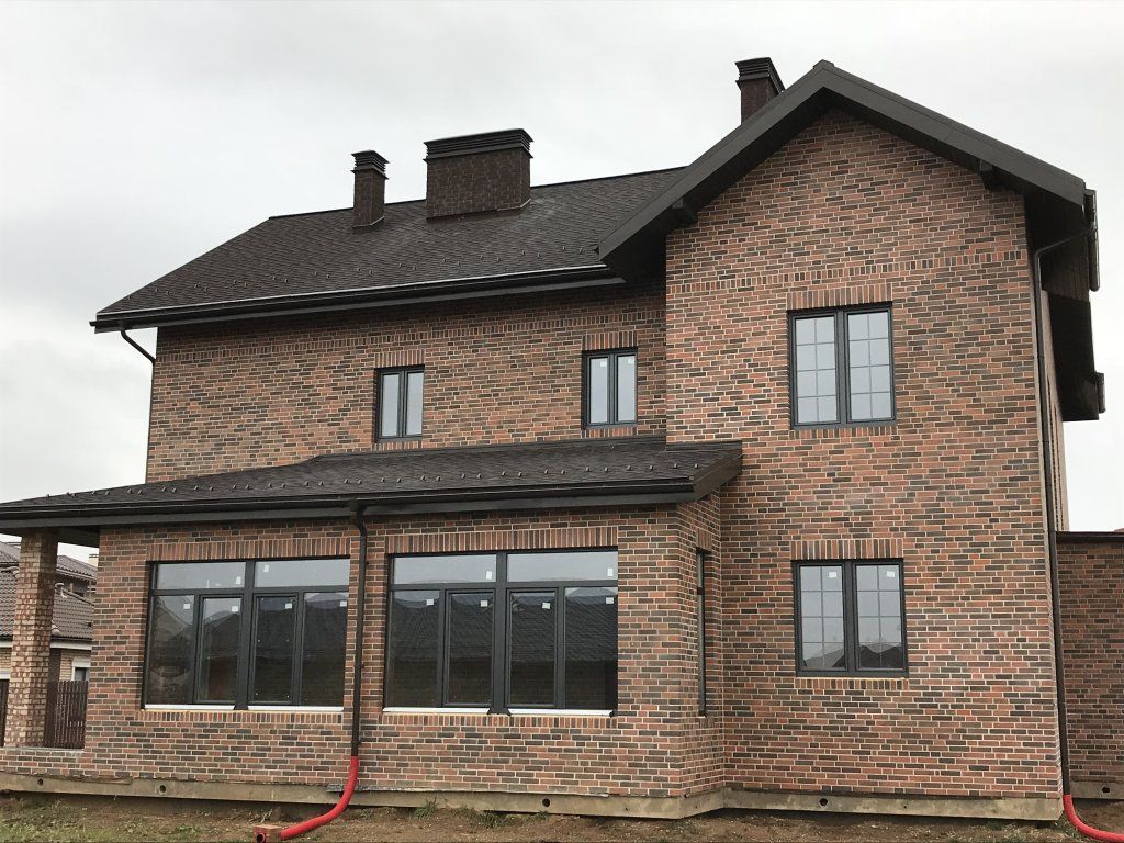 Кирпич керамический ЛСР одинарный Красный флэш гладкий – купить по низкой цене в Тюмени в интернет-магазине Стройснаб Кирпич керамический ЛСР одинарный Красный флэш гладкий в Тюмени