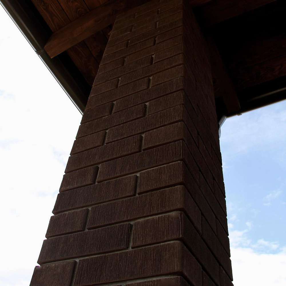 Кирпич керамический лицевой ОСМиБТ коричневый бархат 1 НФ – купить по низкой цене в Тюмени в интернет-магазине Стройснаб Кирпич керамический лицевой ОСМиБТ коричневый бархат 1 НФ в Тюмени