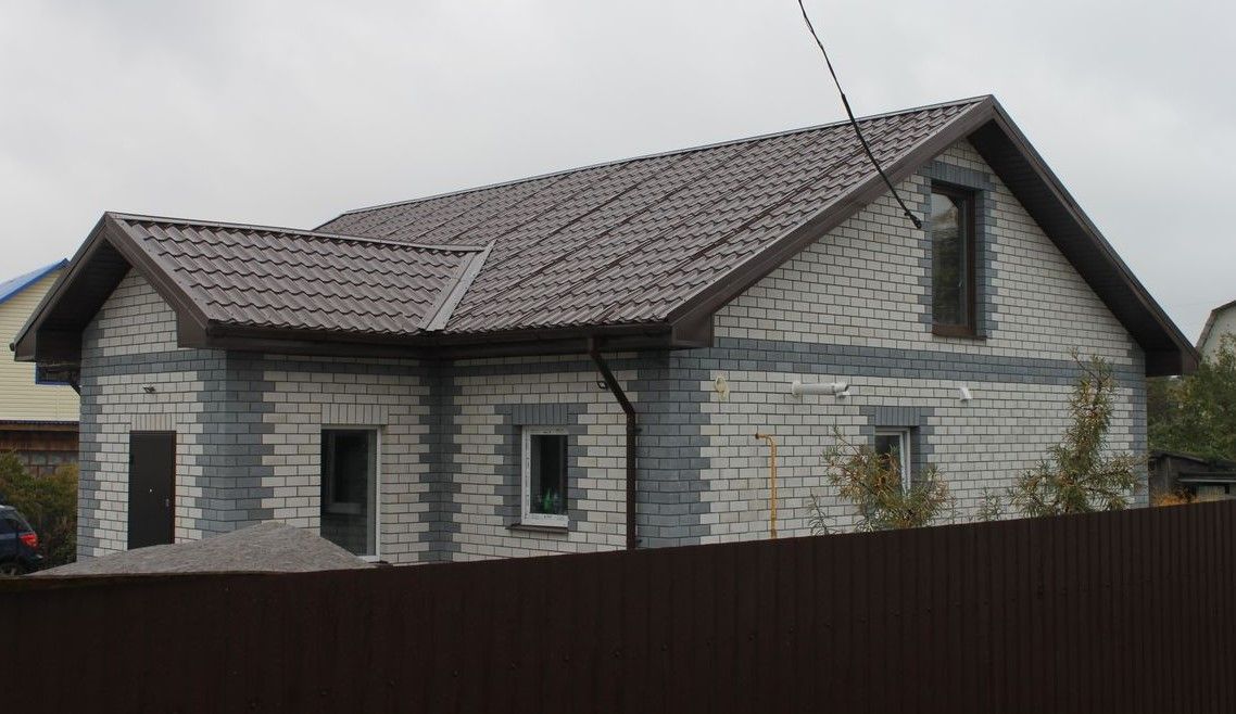 Кирпич силикатный лицевой Поревит Серый 1,4 НФ – купить по низкой цене в Тюмени в интернет-магазине Стройснаб Кирпич силикатный лицевой Поревит Серый 1,4 НФ в Тюмени