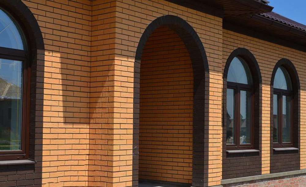 Кирпич керамический лицевой ОСМиБТ солома рустик 1 НФ – купить по низкой цене в Тюмени в интернет-магазине Стройснаб Кирпич керамический лицевой ОСМиБТ солома рустик 1 НФ в Тюмени