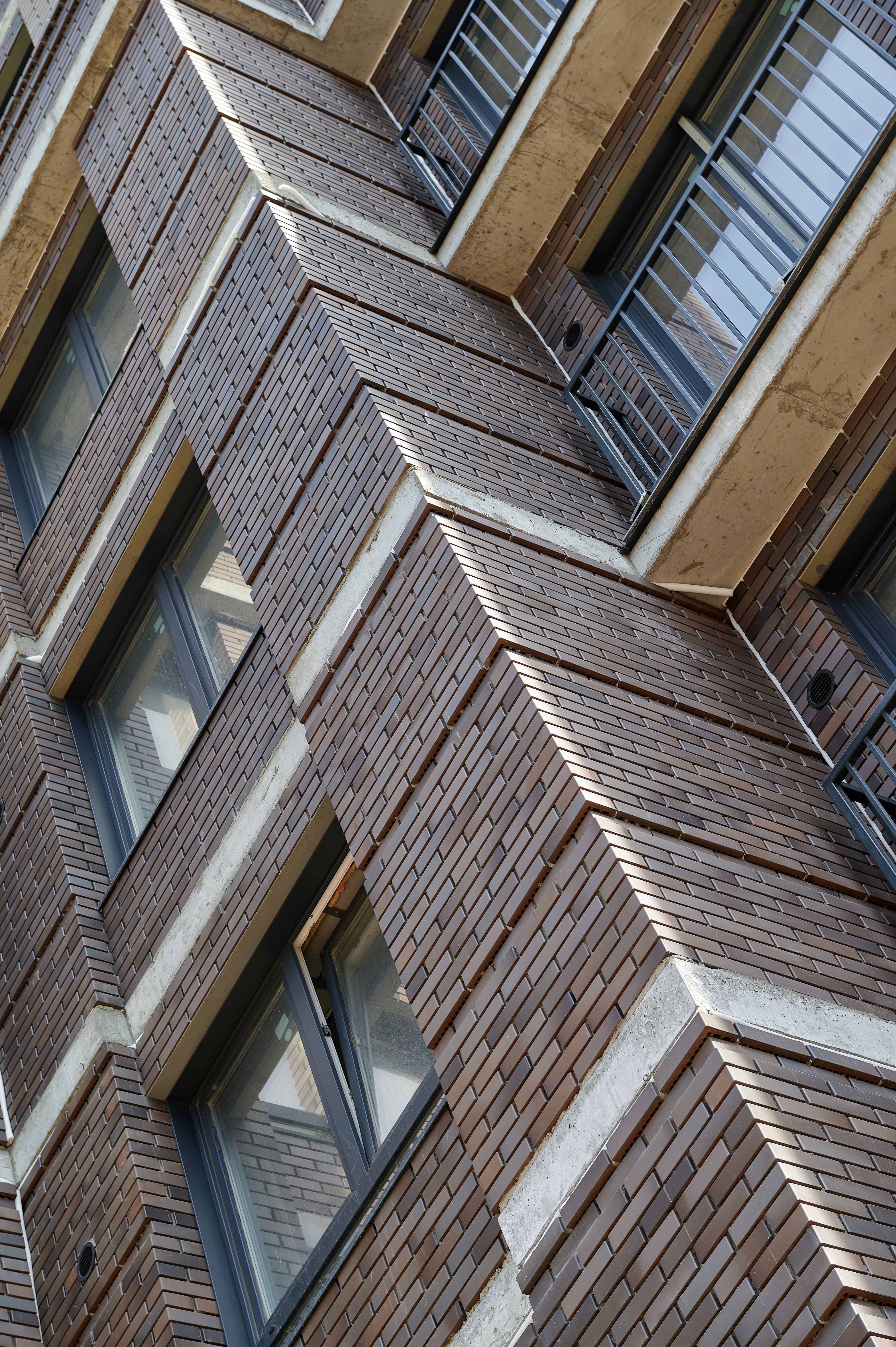 Кирпич керамический лицевой Ликолор серый гладкий 1 НФ – купить по низкой цене в Тюмени в интернет-магазине Стройснаб Кирпич керамический лицевой Ликолор серый гладкий 1 НФ в Тюмени