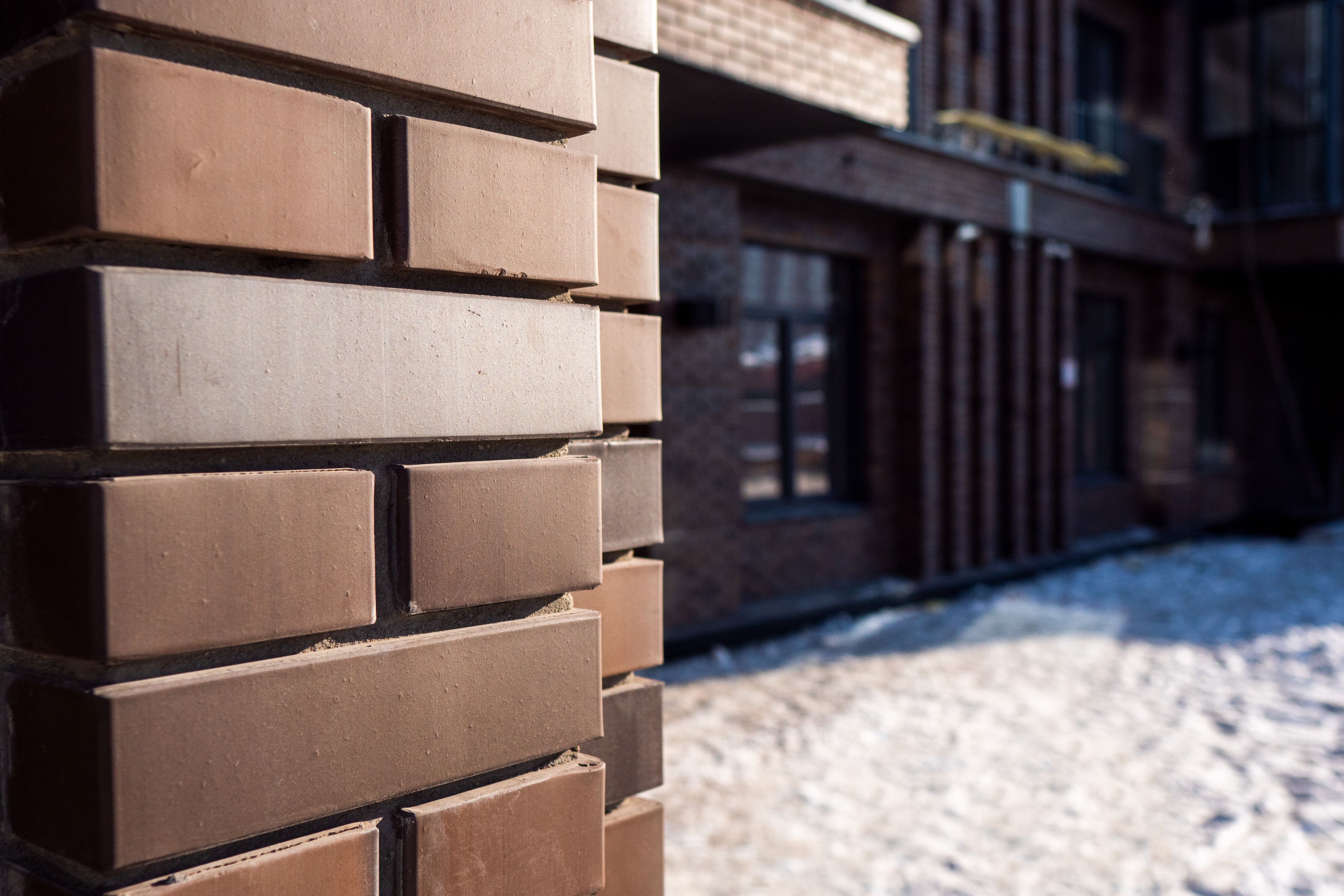 Кирпич керамический лицевой Ликолор серый гладкий 1 НФ – купить по низкой цене в Тюмени в интернет-магазине Стройснаб Кирпич керамический лицевой Ликолор серый гладкий 1 НФ в Тюмени