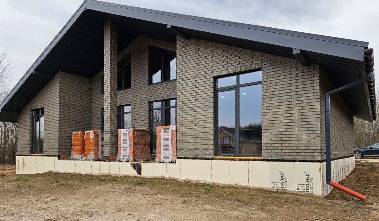 Кирпич керамический Керма Premium одинарный Platinum – купить по низкой цене в Тюмени в интернет-магазине Стройснаб Кирпич керамический Керма Premium одинарный Platinum в Тюмени