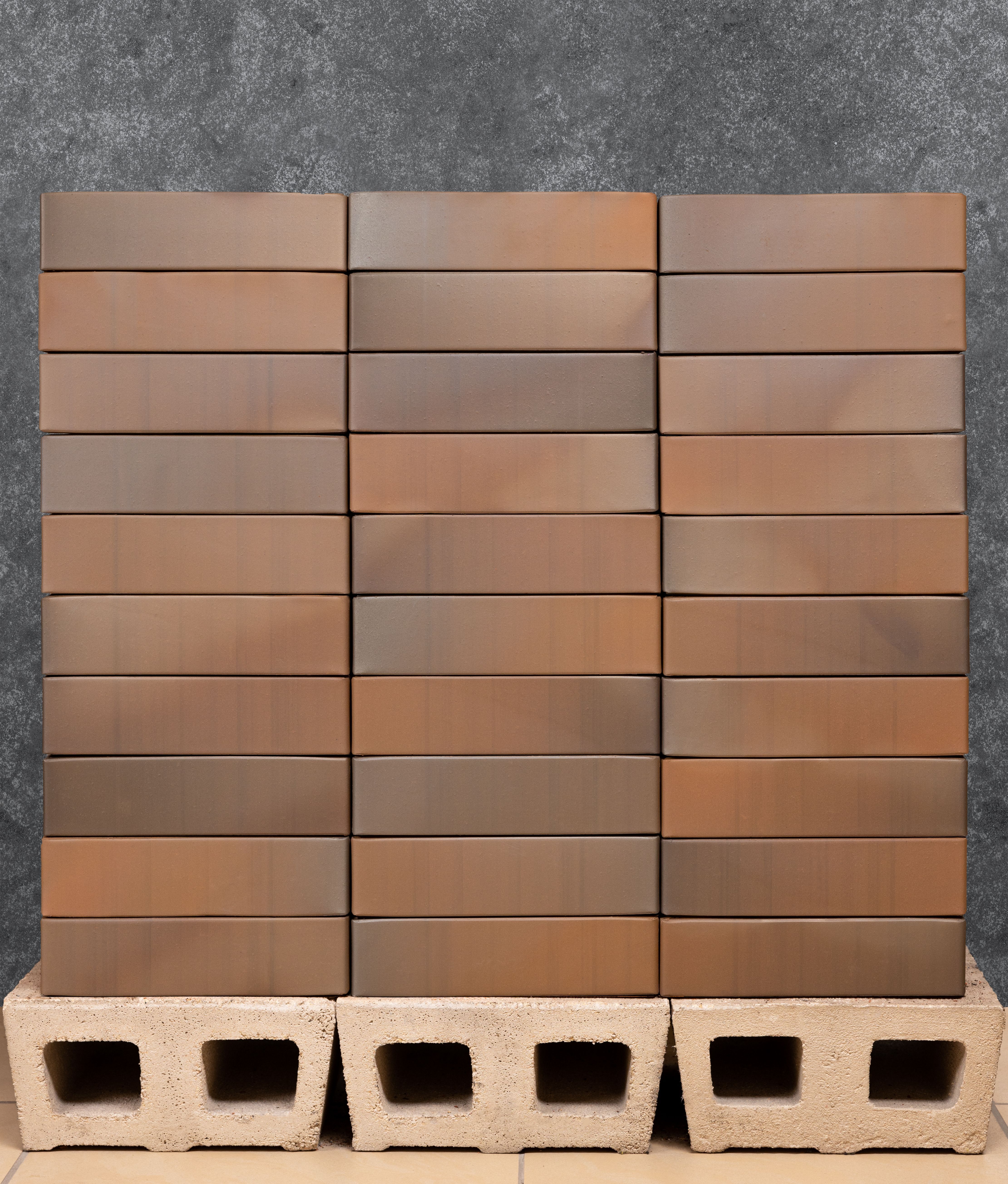 Кирпич керамический лицевой Ликолор флеш гладкий 0,7 НФ – купить по низкой цене в Тюмени в интернет-магазине Стройснаб Кирпич керамический лицевой Ликолор флеш гладкий 0,7 НФ в Тюмени