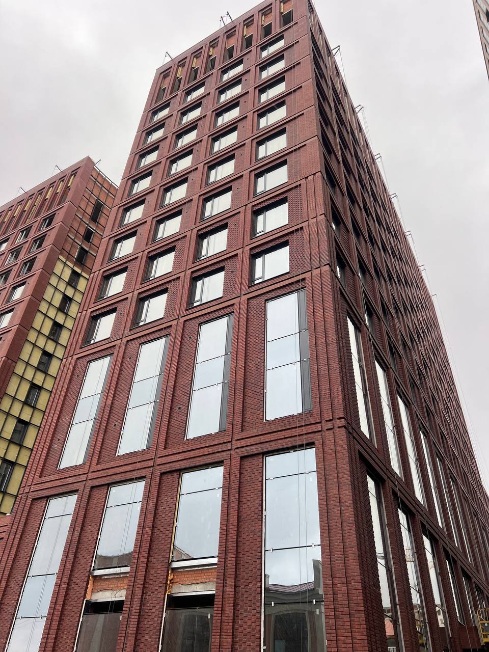 Кирпич керамический лицевой Ликолор Тайга Вулканы Красный оберег 0,7 НФ – купить по низкой цене в Тюмени в интернет-магазине Стройснаб Кирпич керамический лицевой Ликолор Тайга Вулканы Красный оберег 0,7 НФ в Тюмени