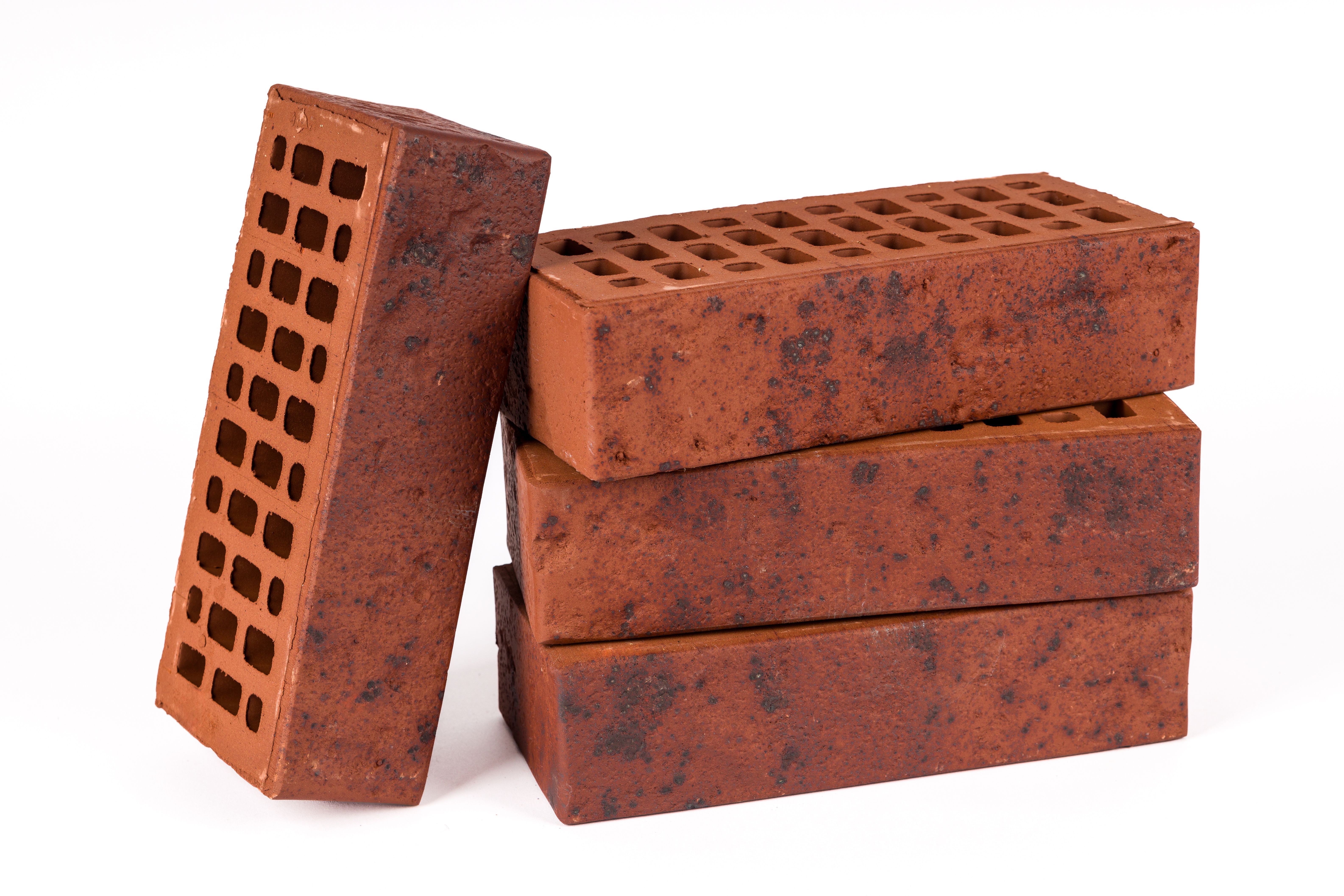 Кирпич керамический лицевой Ликолор Тайга Вулканы Красный оберег 0,7 НФ – купить по низкой цене в Тюмени в интернет-магазине Стройснаб Кирпич керамический лицевой Ликолор Тайга Вулканы Красный оберег 0,7 НФ в Тюмени