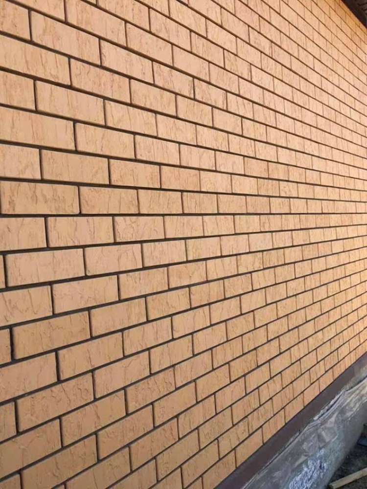 Кирпич керамический лицевой ЖКЗ соломенный скала 1,4 НФ – купить по низкой цене в Тюмени в интернет-магазине Стройснаб Кирпич керамический лицевой ЖКЗ соломенный скала 1,4 НФ в Тюмени