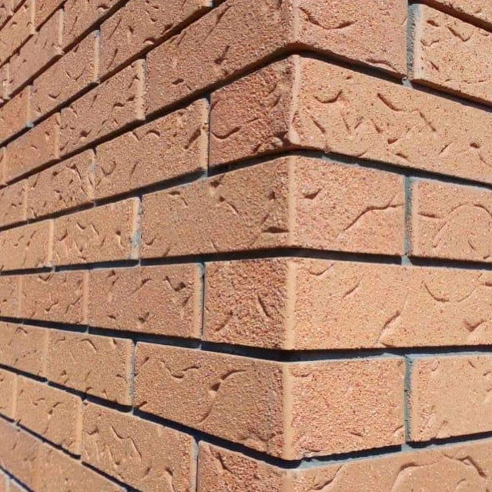 Кирпич керамический лицевой ОСМиБТ эмират рустик 1 НФ – купить по низкой цене в Тюмени в интернет-магазине Стройснаб Кирпич керамический лицевой ОСМиБТ эмират рустик 1 НФ в Тюмени