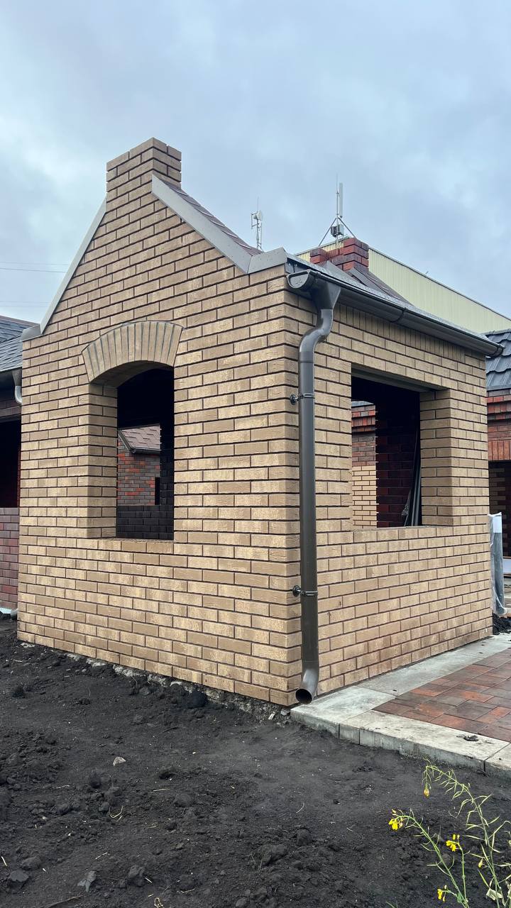 Кирпич керамический лицевой Ликолор Тайга Вулканы Хранитель времени 1 НФ – купить по низкой цене в Тюмени в интернет-магазине Стройснаб Кирпич керамический лицевой Ликолор Тайга Вулканы Хранитель времени 1 НФ в Тюмени