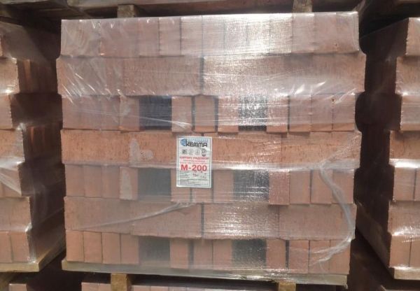 Кирпич КЕММА рядовой полнотелый одинарный с фаской в Тюмени