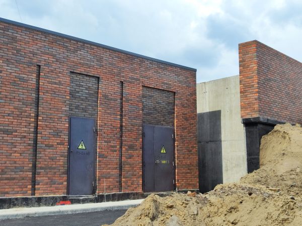 Кирпич керамический лицевой Ликолор Тайга морион на заре мрамор 1 НФ – купить по низкой цене в Тюмени в интернет-магазине Стройснаб Кирпич керамический лицевой Ликолор Тайга морион на заре мрамор 1 НФ в Тюмени