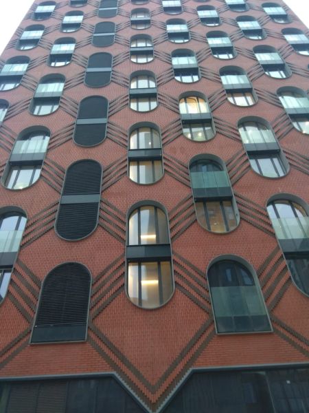 Клинкер фасадный ЛСР 0,71 НФ красный "Лондон" гладкий – купить по низкой цене в Тюмени в интернет-магазине Стройснаб Клинкер фасадный ЛСР 0,71 НФ красный "Лондон" гладкий в Тюмени