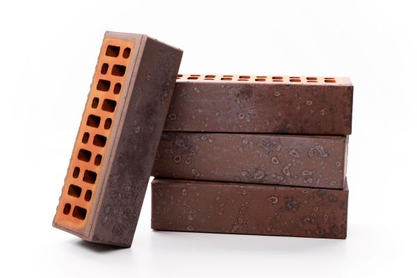 Кирпич керамический лицевой Ликолор Тайга морион юг гладкий 0,7 НФ – купить по низкой цене в Тюмени в интернет-магазине Стройснаб Кирпич керамический лицевой Ликолор Тайга морион юг гладкий 0,7 НФ в Тюмени