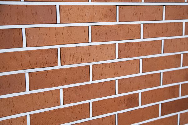 Клинкер фасадный Керма Premium Klinker 0,5 НФ Красный риф – купить по низкой цене в Тюмени в интернет-магазине Стройснаб Клинкер фасадный Керма Premium Klinker 0,5 НФ Красный риф в Тюмени